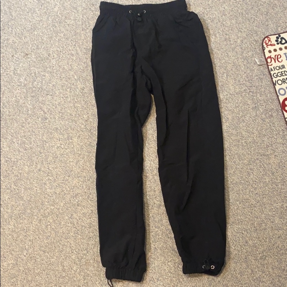 Black cargo pants